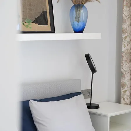 White Medano Apartment. New With Fast Wifi Holiday home El Medano (Tenerife)