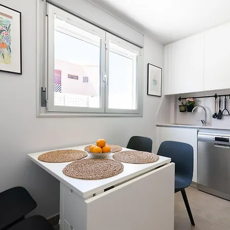Holiday home White Medano Apartment. New With Fast Wifi