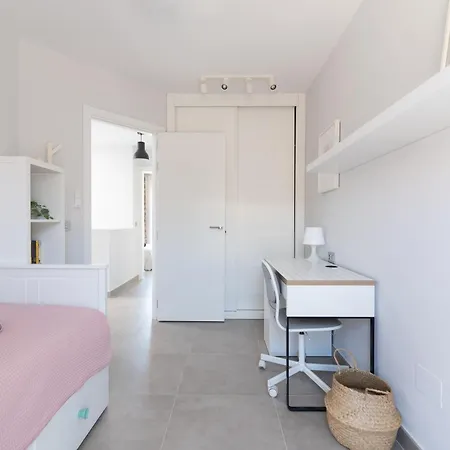 Holiday home White Medano Apartment. New With Fast Wifi