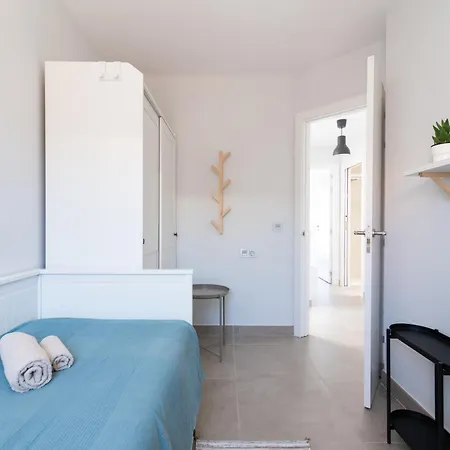 White Medano Apartment. New With Fast Wifi * El Medano (Tenerife)